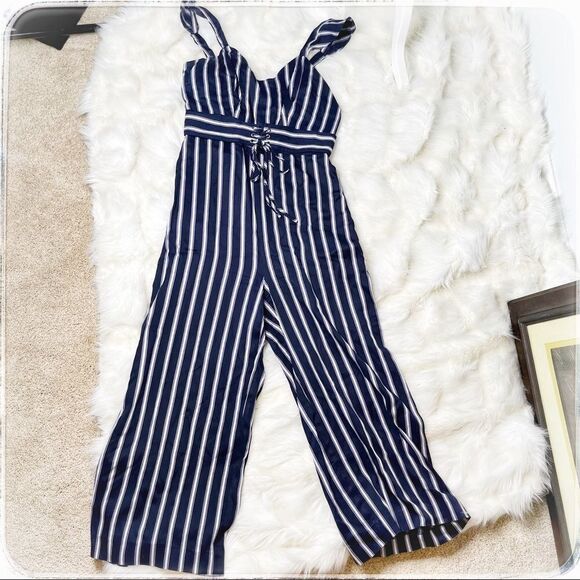 Parker crop jumpsuit.  - Picture 1 of 8